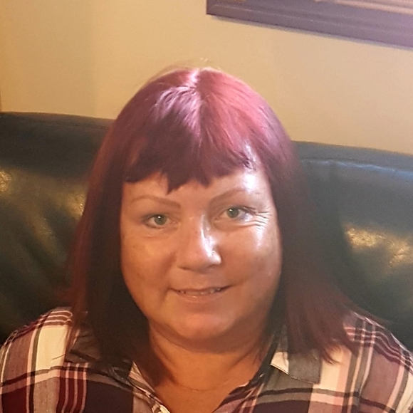 Meet your Posher, Linda - Picture 1 of 1